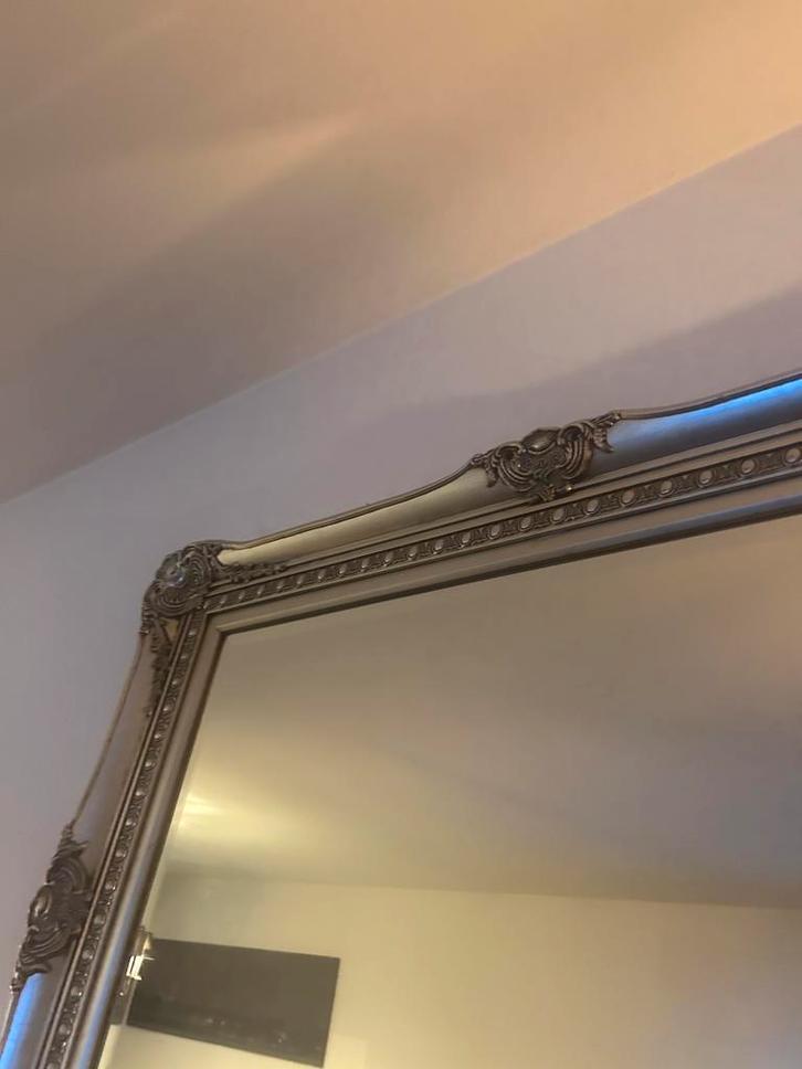 Prachtige Grote Barok Spiegel – Zilveren Lijst 115 x 83 cm, Huis en Inrichting, Woonaccessoires | Spiegels, Zo goed als nieuw