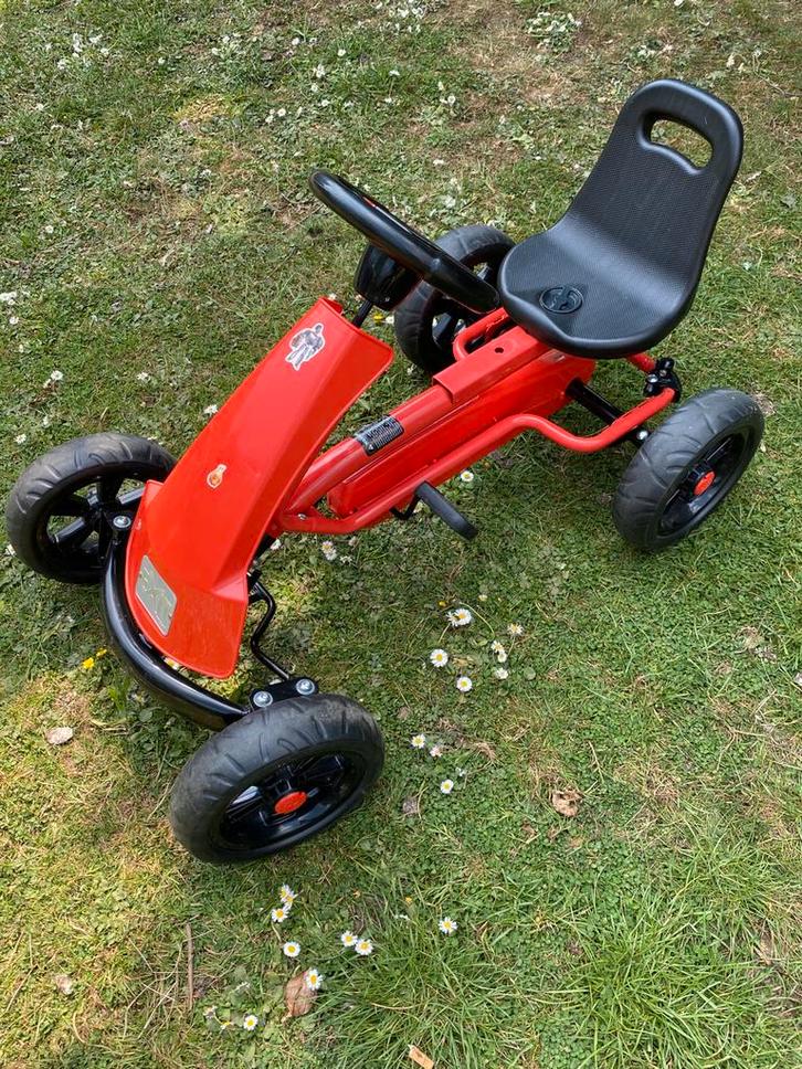 EXIT pedaalkart met geluidseffect en claxon, Kinderen en Baby's, Speelgoed | Buiten | Skelters, Zo goed als nieuw, Vrijloopautomaat