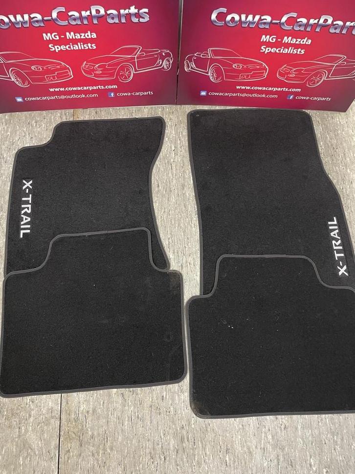 Nissan X trail xtrail velours Mattenset 2e generatie 2013-20, Auto diversen, Auto-accessoires, Nieuw, Ophalen of Verzenden