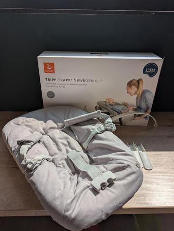Tripp Trapp Newborn Set met speelgoedhanger beschikbaar voor biedingen