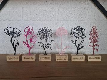 Unieke 3D-geprinte Bloemetjes – Een Blijvende Bloemengroet!  beschikbaar voor biedingen