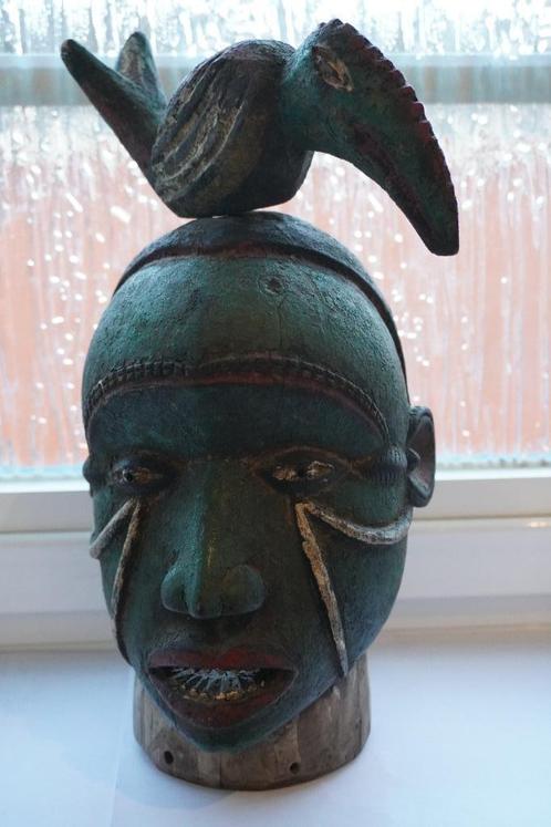 masque africain avec un calao sur la tête, Antiquités & Art, Art | Art non-occidental, Enlèvement ou Envoi