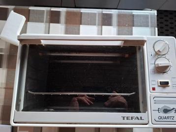 Mini oven tefal quartz beschikbaar voor biedingen