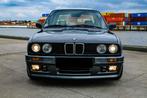 BMW E30 325i Coupé M-Tech 2 ToitOuvrant Historique Ancêtre, Carnet d'entretien, Tissu, Propulsion arrière, Achat