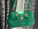 prada handtas groen leder, Handtassen en Accessoires, Tassen | Damestassen, Ophalen of Verzenden, Zo goed als nieuw