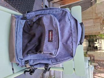Ruime blauwe Eastpak rugzak/boekentas  beschikbaar voor biedingen