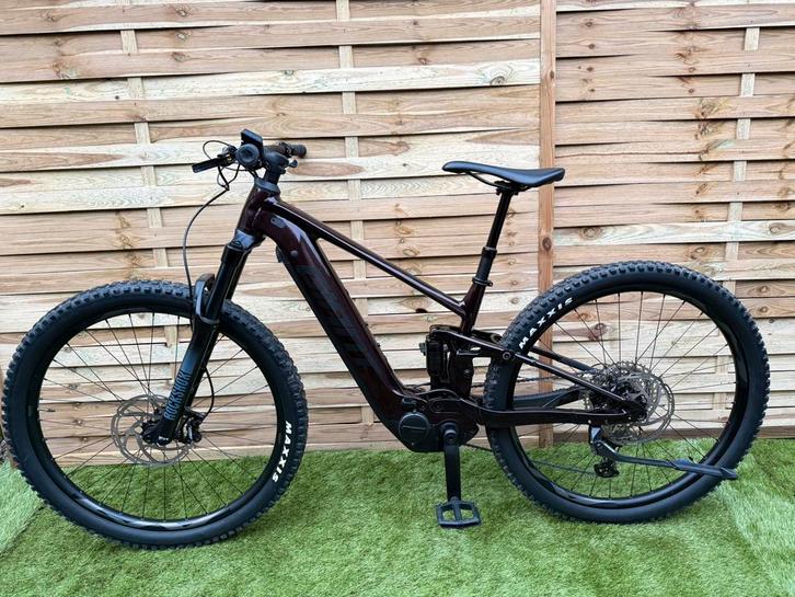 Giant Stance E+ 1 Pro 2023 800Wh batterij slechts 957km, Vélos & Vélomoteurs, Vélos électriques, Comme neuf, Giant, Enlèvement