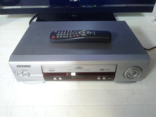 Samsung SV-431XV 4 kops videorecorder + afstandsbediening, Audio, Tv en Foto, Videospelers, Gebruikt, VHS-speler of -recorder