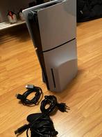 Ps5 slim 500G + cd-speler + black ops 6 + ps4-controller, Games en Spelcomputers, Ophalen, Zo goed als nieuw