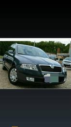 Skoda octavia combi 1.9 diesel, Auto's, Skoda, Zwart, Parkeersensor, Euro 4, Te koop
