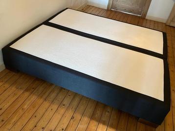 boxspring beschikbaar voor biedingen