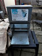 Trapbak voederbak aveve voor kippen, Dieren en Toebehoren, Ophalen, Zo goed als nieuw