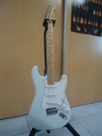 Fender Stratocaster Olympic White MIM, Muziek en Instrumenten, Snaarinstrumenten | Gitaren | Elektrisch, Solid body, Zo goed als nieuw