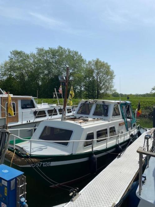 Volledig vernieuwd Motorjacht Doerak 730 AK, Watersport en Boten, Motorboten en Motorjachten, Zo goed als nieuw, Staal, 6 tot 9 meter