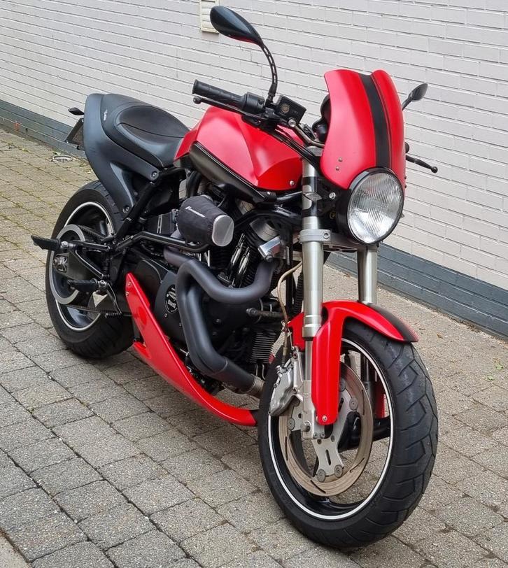 Mooie rode Buell X1 Lightning met zeer lage Km-stand., Motoren, Motoren | Buell, Particulier, Naked bike, meer dan 35 kW, 2 cilinders