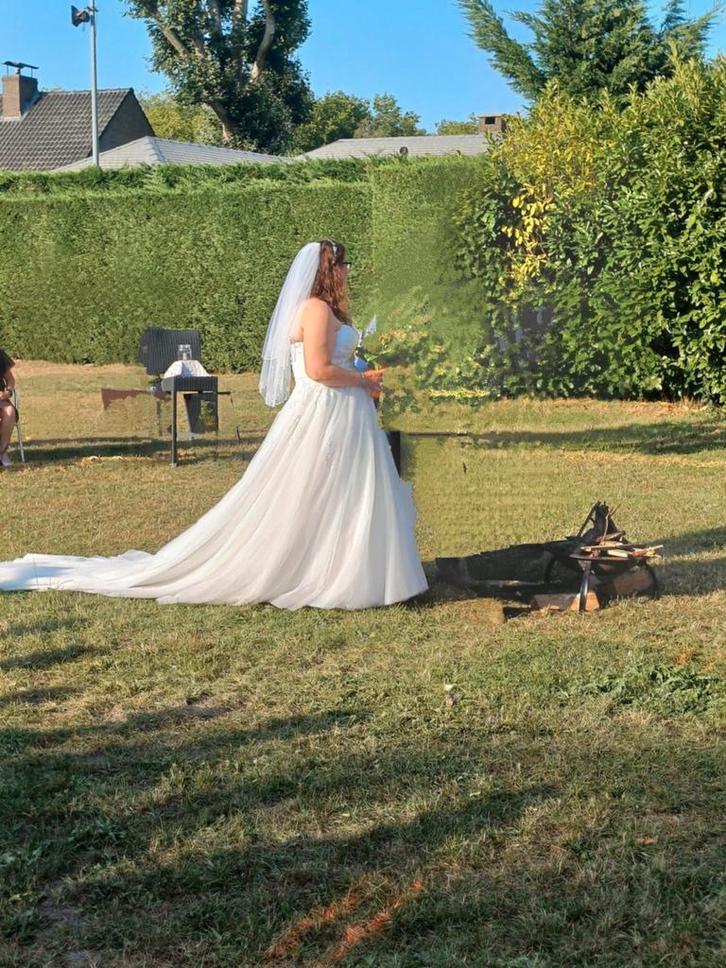 Prinsessen trouwjurk, Kleding | Dames, Trouwkleding en Trouwaccessoires, Zo goed als nieuw, Schoenen, Ophalen