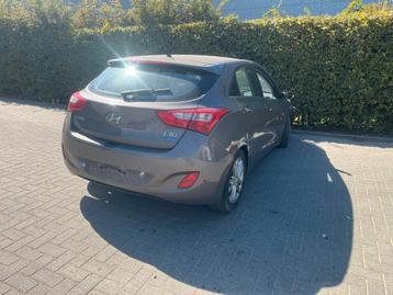 Hyundai i30 accidentee 2013, Achat, Entreprise, Boîte manuelle, Diesel