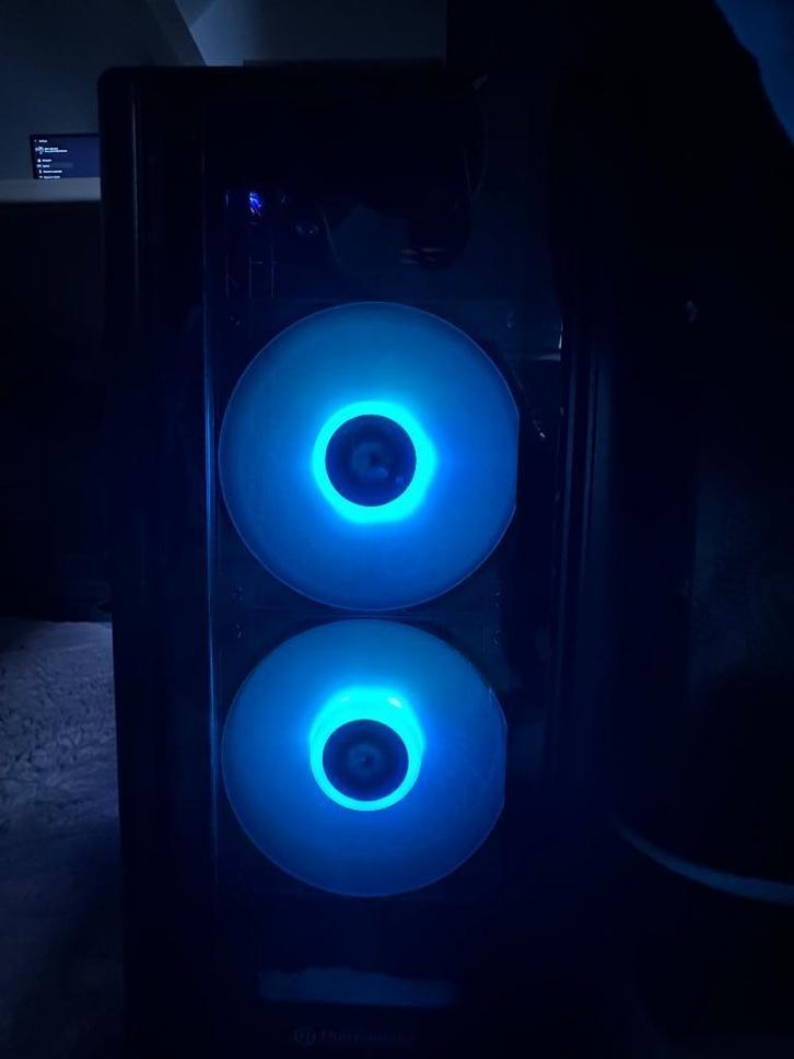 Gaming pc / RX 7900 GRE 16 GB / Ryzen 9 3900X / 32GB 3600Mhz, Computers en Software, Desktop Pc's, Zo goed als nieuw, 3 tot 4 Ghz