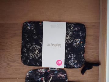 Kipling set in perfecte staat zonder gebruik sporen en NIEUW beschikbaar voor biedingen