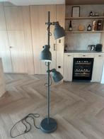 Staande lamp met 3 spots (IKEA, HEKTAR), Huis en Inrichting, Ophalen