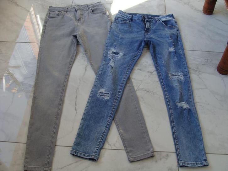 1 jeans' Bleu et1 gris clair,  jeans' denim, taille 38, Kleding | Dames, Spijkerbroeken en Jeans, Nieuw, Overige jeansmaten, Blauw