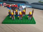 Lego castle 6 oude minifigs, Ophalen of Verzenden, Zo goed als nieuw, Lego