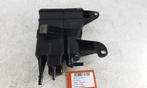 KOOLSTOFFILTER BMW 1 serie (F40) (01-2019/-) (7476383), Gebruikt, BMW
