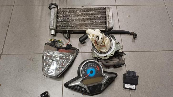 Onderdelen Honda CBR 250 R, Motoren, Onderdelen | Honda, Gebruikt, Ophalen of Verzenden