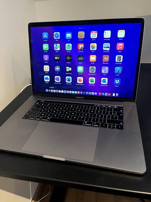 Macbook pro 15 inch touchbar model 2019, Informatique & Logiciels, Apple Macbooks, Comme neuf, MacBook Pro, 15 pouces, 2 à 3 Ghz