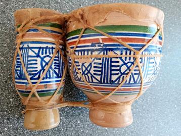 Oude Marokkaanse vintage terracotta Tam Darbuka Marokkaanse  beschikbaar voor biedingen