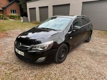 Opel Astra 1.6Cdti 125Cv 2011 220000Klms 1er propriétaire beschikbaar voor biedingen