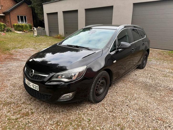 Opel Astra 1.6Cdti 125Cv 2011 220000Klms 1er propriétaire, Auto's, Opel, Bedrijf, Astra, Elektrische ramen, Diesel, Euro 5, Break