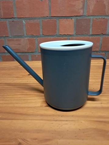 Mini gieter  beschikbaar voor biedingen