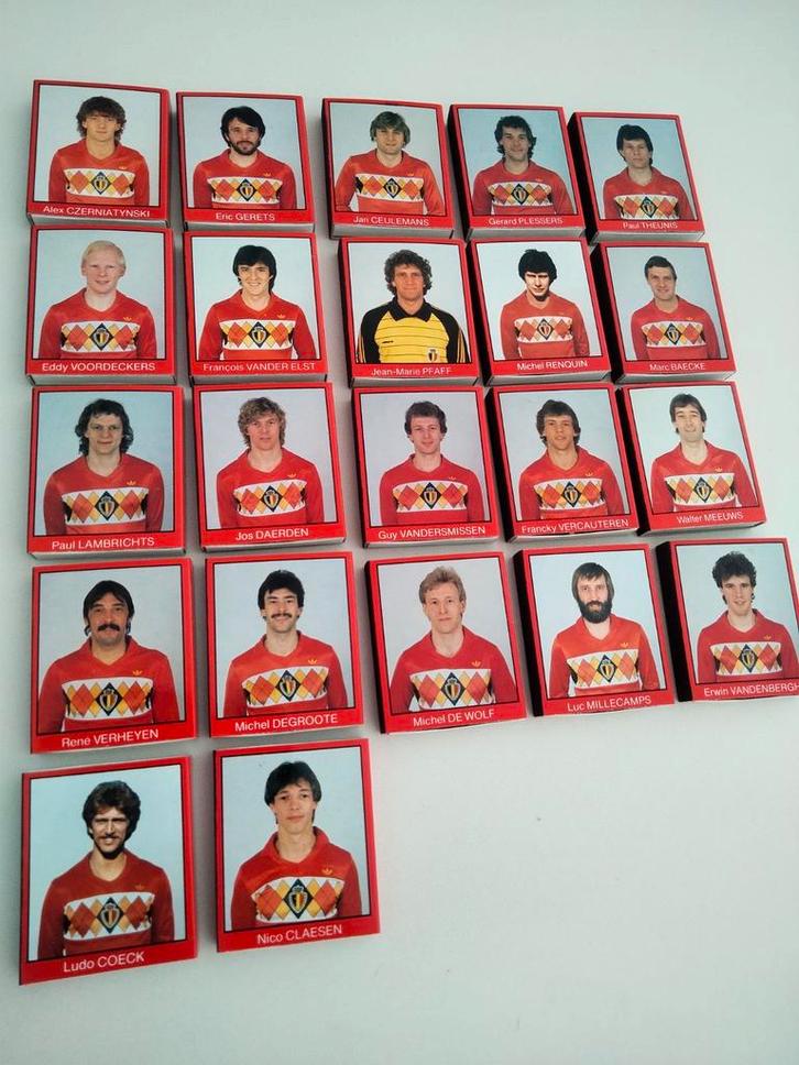 Vintage jaren 80 Rode Duivels luciferdoosjes Belga, Verzamelen, Sportartikelen en Voetbal, Zo goed als nieuw, Ophalen of Verzenden