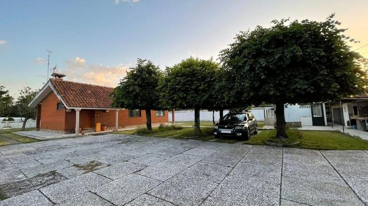 Unieke Villa in Tomiño - Spanje / Galicië / Pontevedra, Immo, Étranger, Espagne, Maison d'habitation, Village, Ventes sans courtier