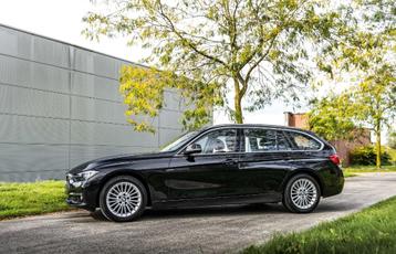 Bmw 318d Touring « ÉTAT NEUF », Autos, Achat, Capteur de lumière, Euro 6, Carnet d'entretien