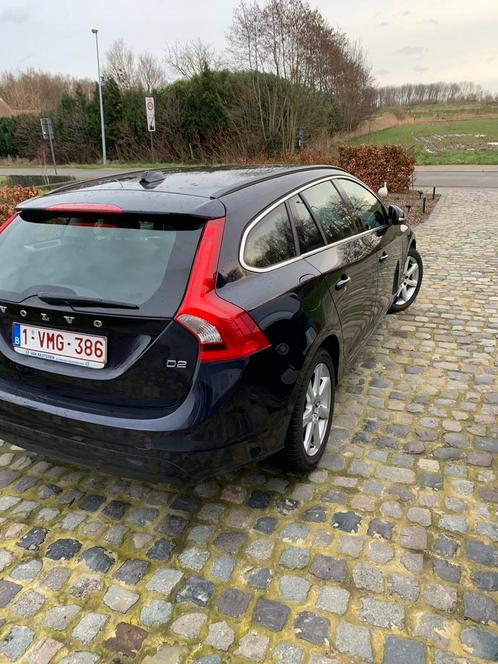 Volvo V60 D2 120 Summum modeljaar 2018 Magic Blue Metallic, Auto's, Volvo, Particulier, V60, ABS, Airbags, Airconditioning, Bluetooth