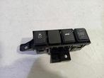 ACHTERKLEP SCHAKELAAR Nissan X-Trail (T32) (01-2013/12-2022), Gebruikt, Nissan