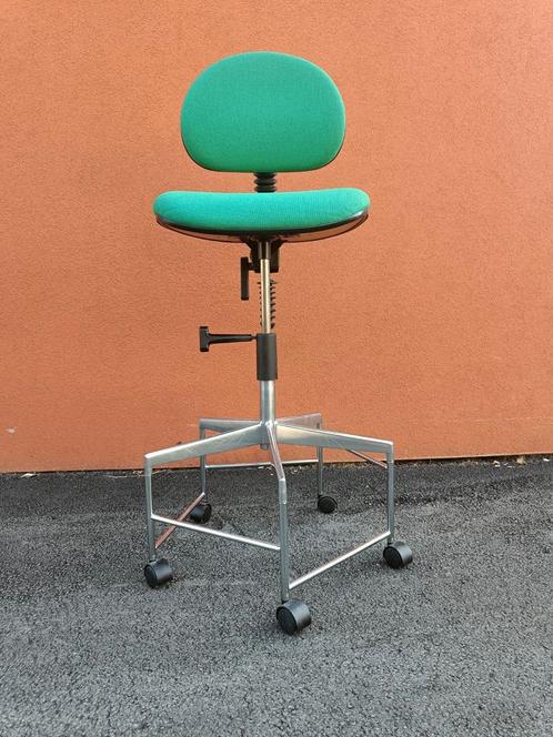 Vintage bureaustoel Labofa / Mobler, Antiek en Kunst, Antiek | Meubels | Stoelen en Sofa's, Ophalen of Verzenden