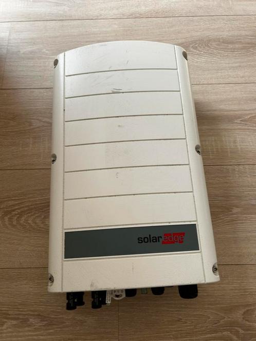 Leuke partij omvormers en toebehoren. Alles voor €750, Doe-het-zelf en Bouw, Zonnepanelen en Toebehoren, Gebruikt, Overige typen