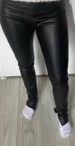 Zwarte legging met print maat s mooie staat, Vêtements | Femmes, Leggings, Collants & Bodies, Enlèvement ou Envoi, Comme neuf