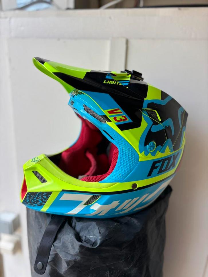 Fox V3 MIPS Rockstar crosshelm – maat S (55–56 cm), Motoren, Kleding | Motorhelmen, Offroadhelm, S, Overige merken, Nieuw zonder kaartje