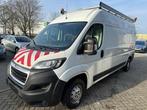 Peugeot Boxer 2.0 BlueHDi L3H2 Premium-AdBlue-Euro 6b, Auto's, Stof, Euro 6, 4 cilinders, Dealer onderhouden