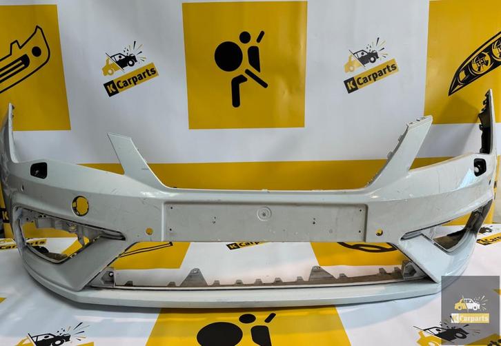 Bumper Seat Leon 5F FR Facelift Voorbumper KLS PDC 5F0807217, Auto-onderdelen, Carrosserie, Bumper, Seat, Voor, Gebruikt