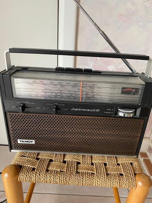 Vintage radio Realistic Astronaut 5., Audio, Tv en Foto, Radio's, Gebruikt, Radio, Ophalen