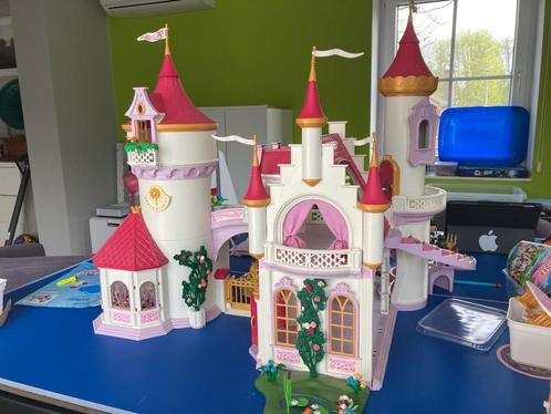 Playmobil prinsesenkasteel en bijhorende sets, Kinderen en Baby's, Speelgoed | Playmobil, Zo goed als nieuw, Complete set, Ophalen