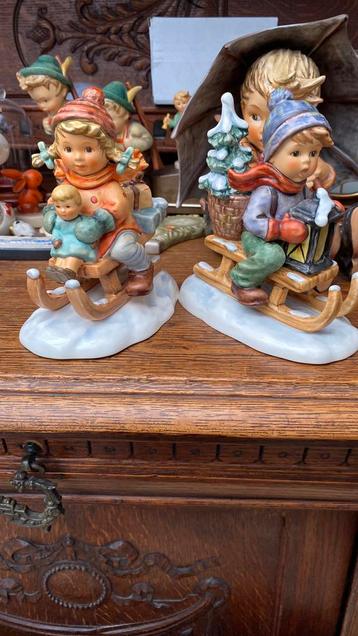 Hummel.  Winter.  Set.  Is 14,5 cm groot beschikbaar voor biedingen