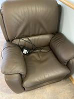 Lederen elektrische zetel, Ophalen, Zo goed als nieuw, Minder dan 150 cm, Leer