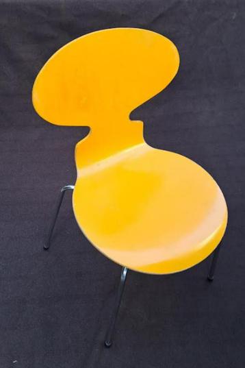 Chaises Arne Jacobsen vintage, modèle « Ant », Enlèvement