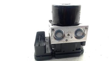 POMPE/MODULE ABS Volvo V40 Cross Country (MZ) (10021210104), Utilisé, Volvo